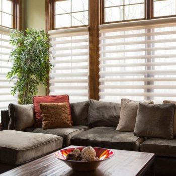 Jakie tkaniny na rolety? Praktyczny poradnik Jakie tkaniny na rolety? Praktyczny poradnik